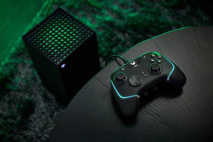 Wolverine v2 chroma Razer 4NFD160 nero consolle