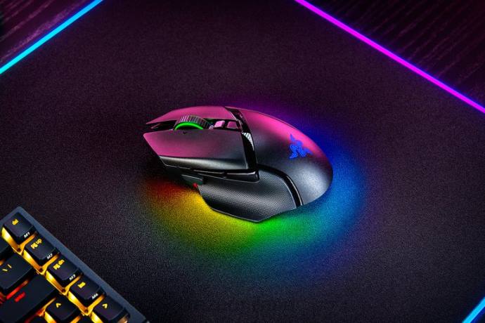 basilisco v3 pro Razer 4NFD31 nero topi